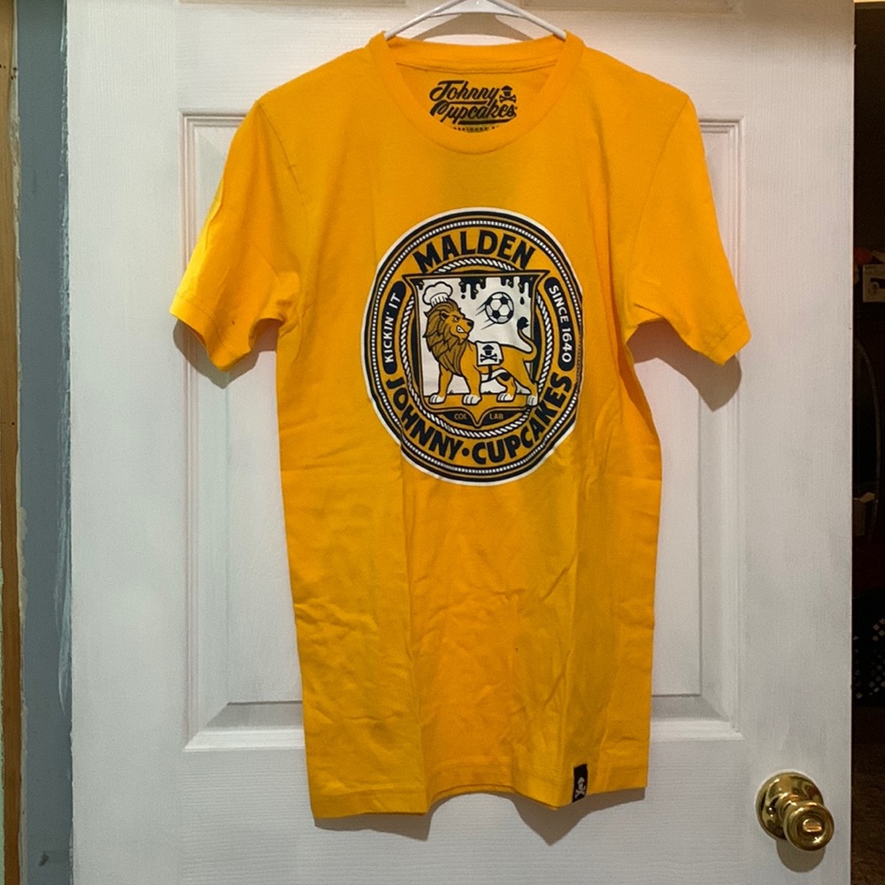 Johnny Cupcakes limited edition Bake a Difference t shirt